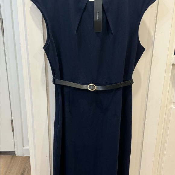 NWT, women’s midlength dress size large. - Picture 1 of 2